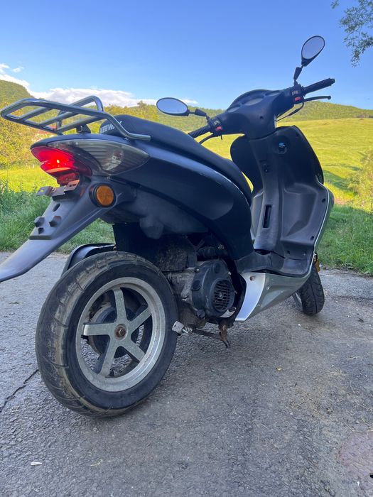 Vând scuter ARN 125cc