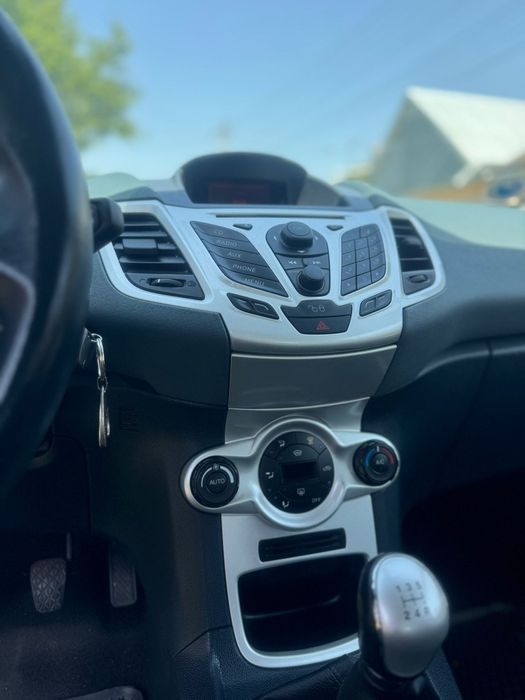 Ford fiesta 1.4 euro 5 116.000 km reali