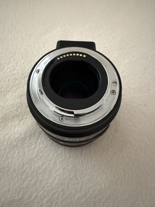 Bbiectiv 50 mm f 1.8 , canon EF cu adaptor EF M ca nou