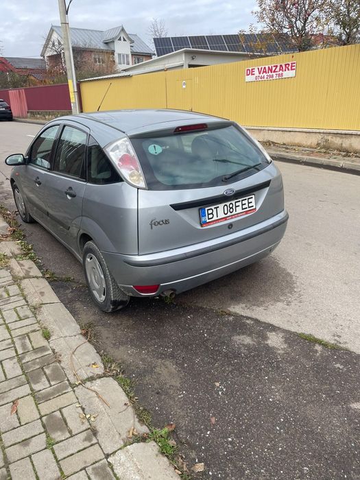 Ford Focus   stare foarte buna