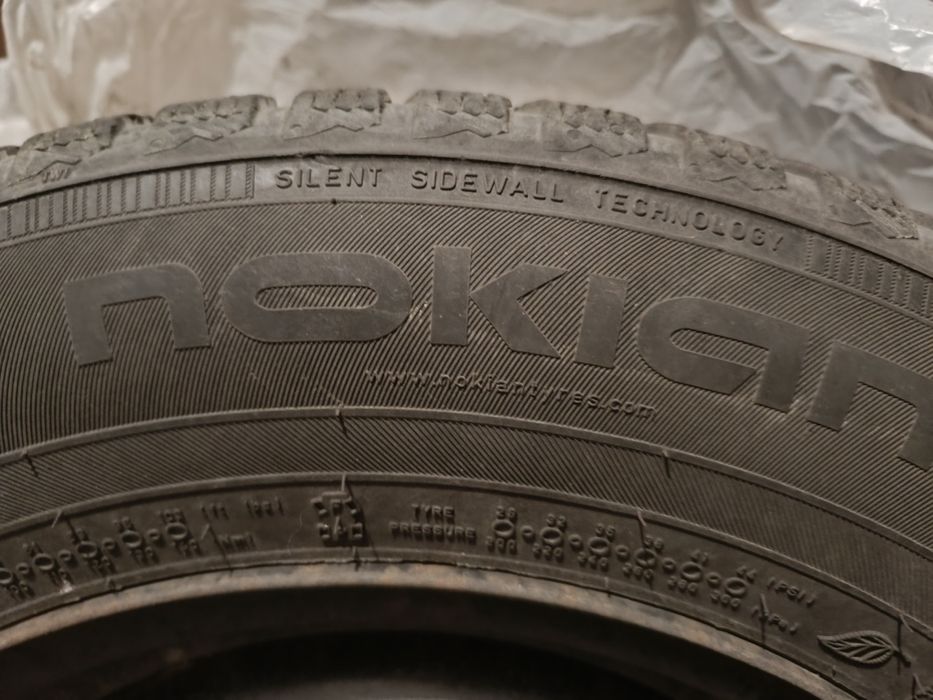 Jante cu anvelope iarna nissan