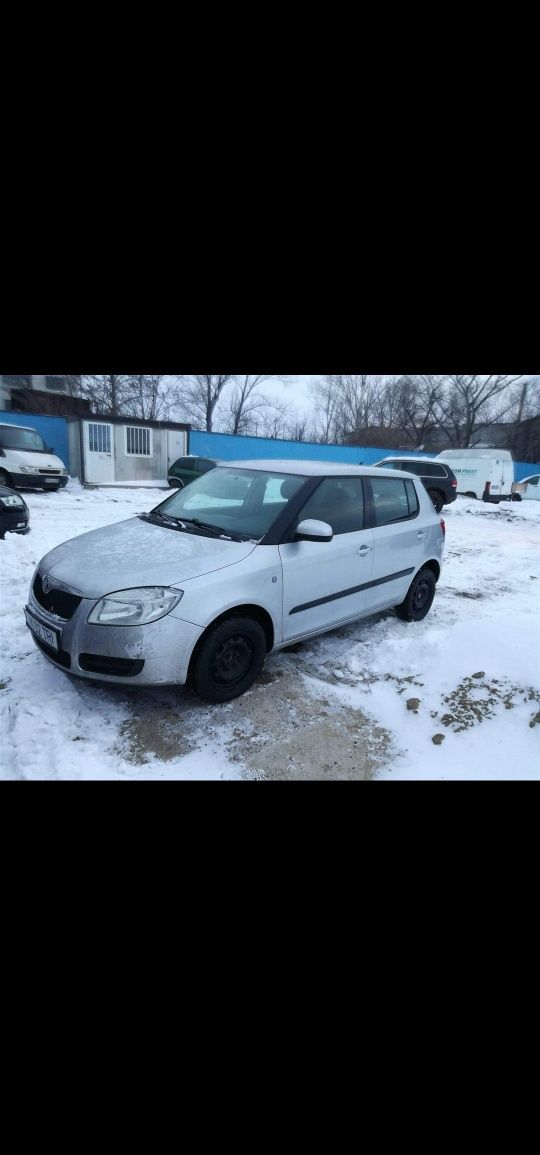 Portiera dreapta față spate Skoda fabia 2