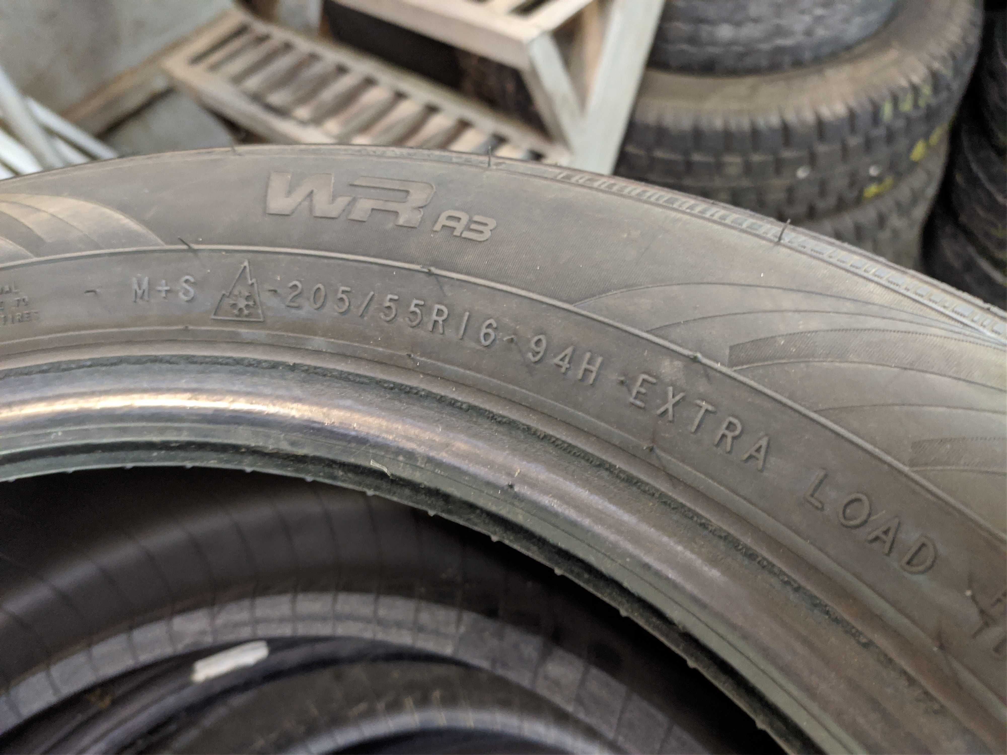 2бр Всесезонни гуми 205 55 16 - Nokian