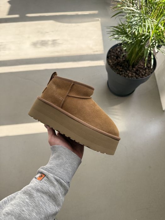Дамски апрески UGG Размер:36,37,38,39,40