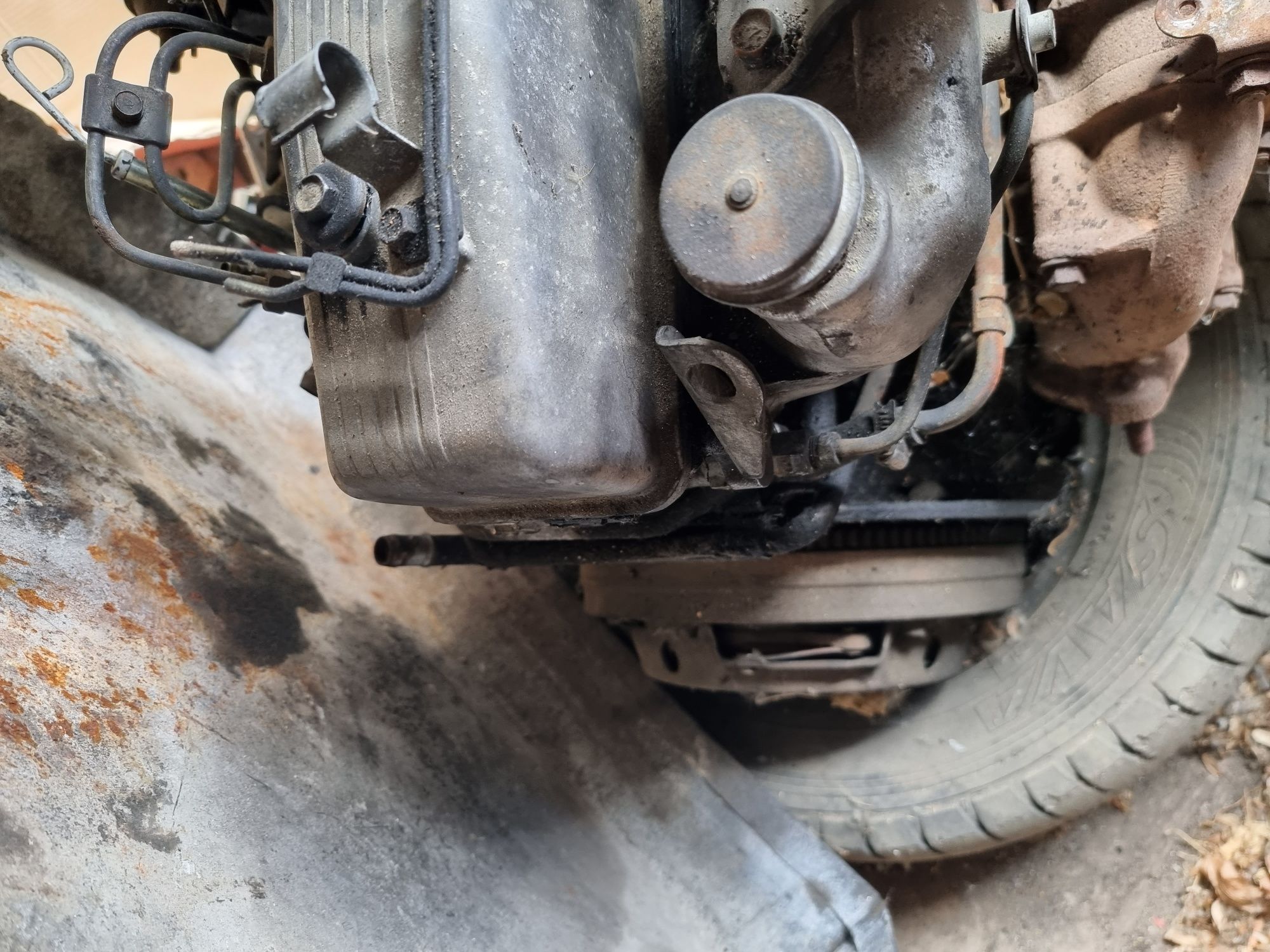 Motor complet cu anexe Mitsubishi 2.5  73 kw