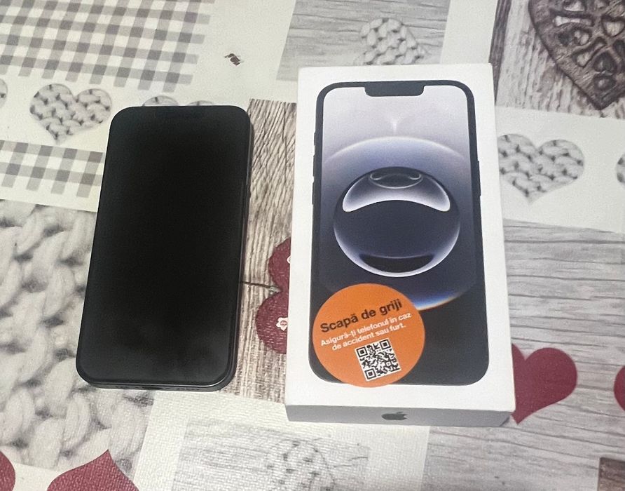 IPhone 16 e black, 128Gb