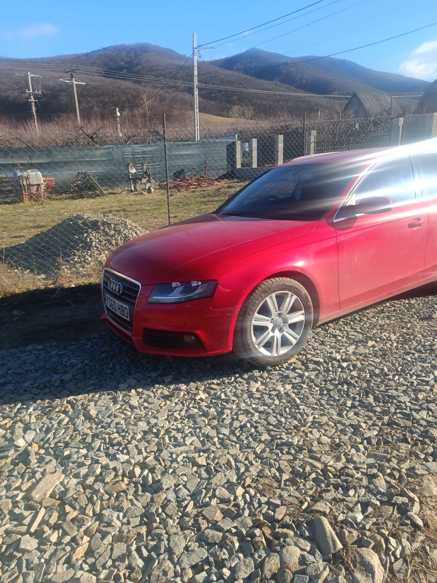 Dezmembrez Audi A4 b8  2l tdi capota,trager,bara spate
