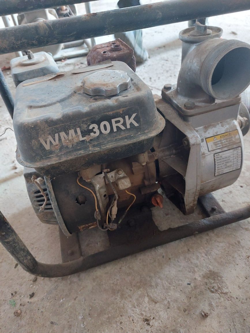 Motopompa defecta folosită  WML 30Rk