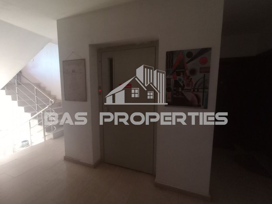 Продава се Двустаен апартамент в София, Орландовци - 57 кв.м за 7 €/кв.м - Снимка #9