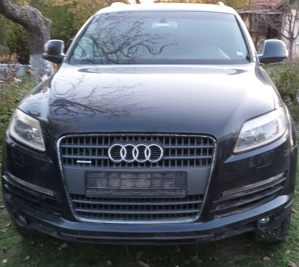 Audi Q7 3.0 TDI.  НА ЧАСТИ