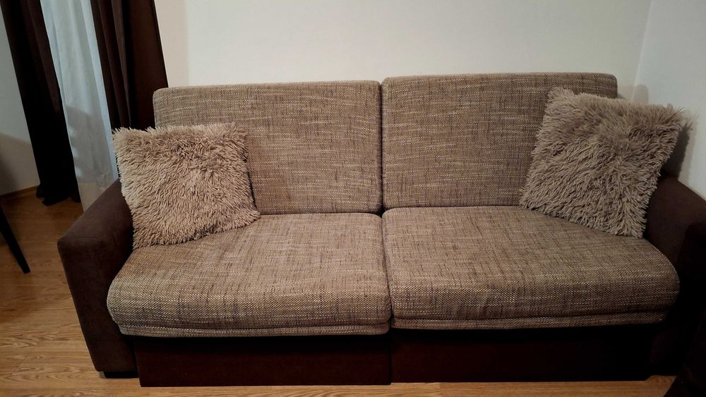 Канапе и фотьойл