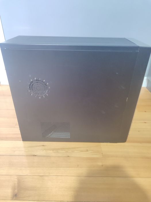 Корпус компьютера(пустой)