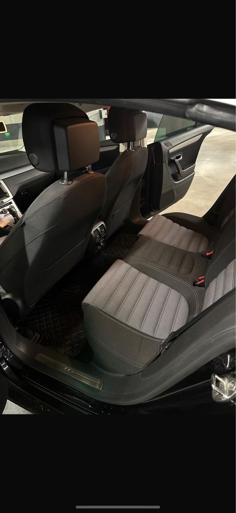 Vând Volskwagen Passat CC