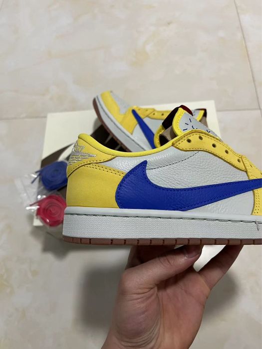 Air Jordan 1 Retro Low OG SP Travis Scott Canary