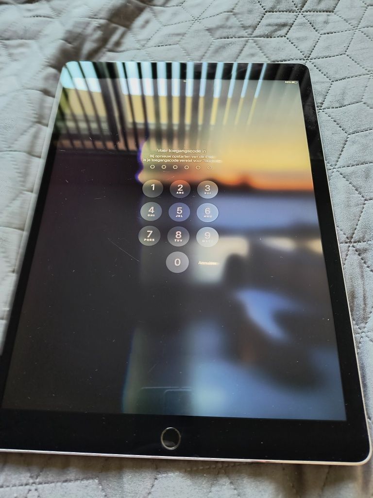 Ipad A1670 за части