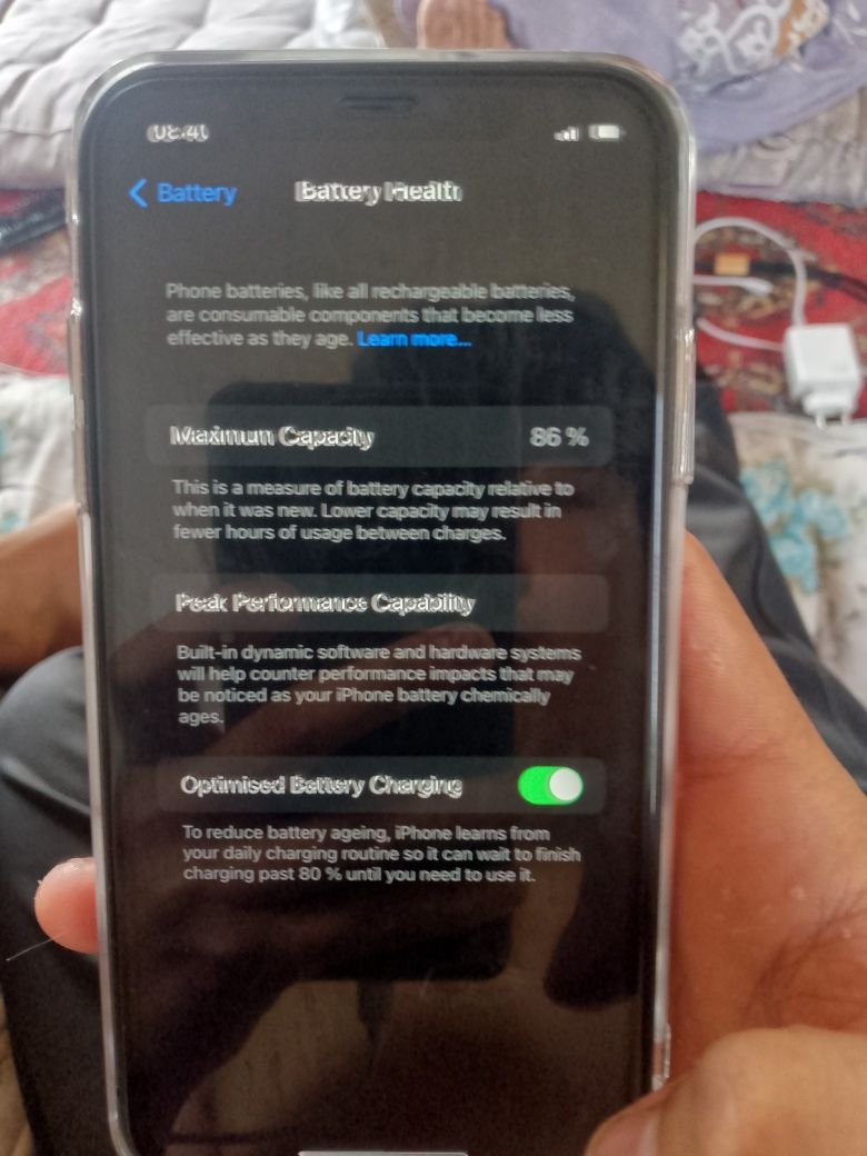 iPhone 11 yumkost 86