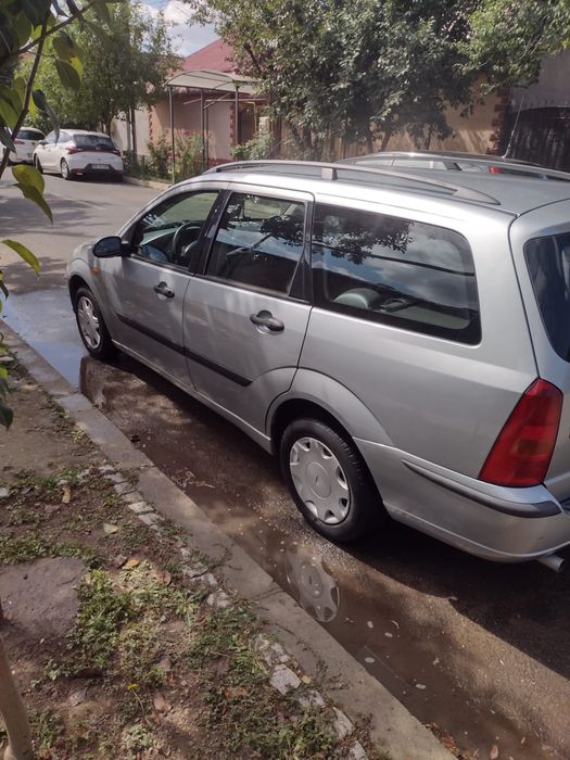 Vand Ford Focus 2005