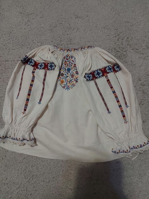 Camasa Populara Traditionala