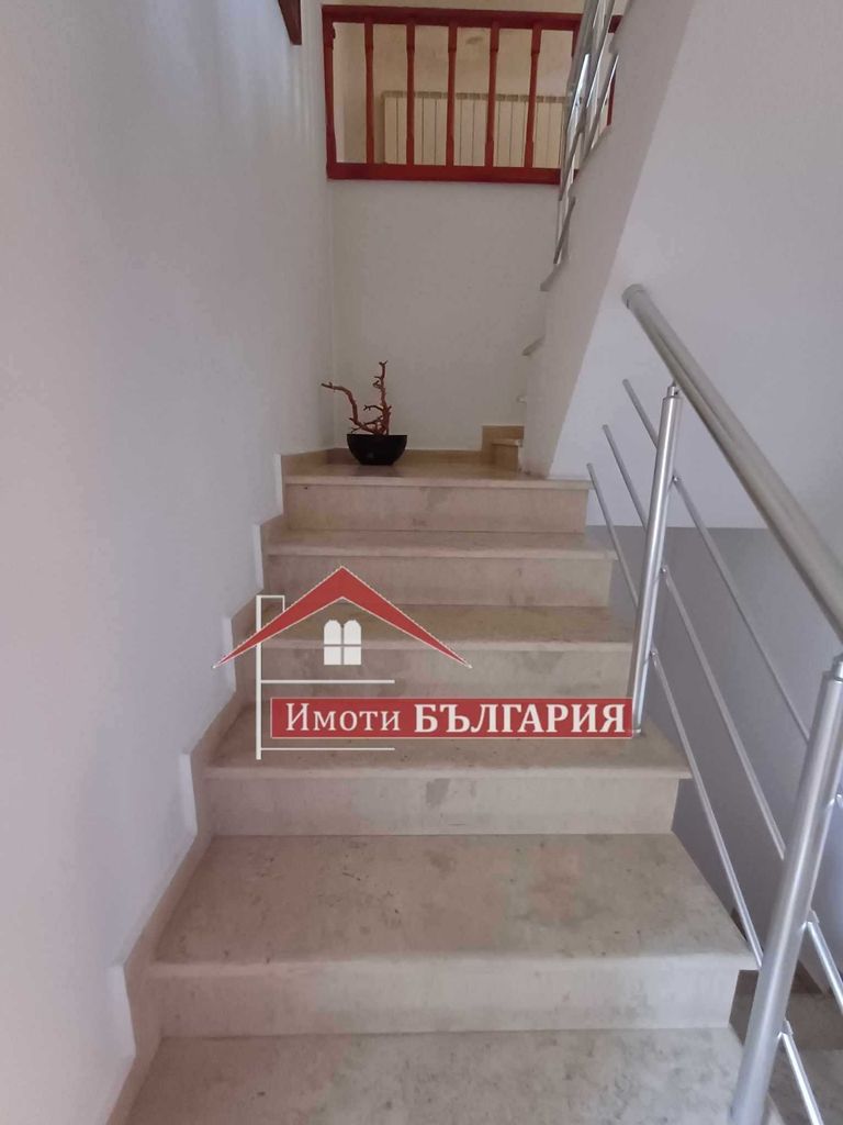 Продава се Къща в с. Васил Левски, Област Пловдив - 240 кв.м за 563 €/кв.м - Снимка #6