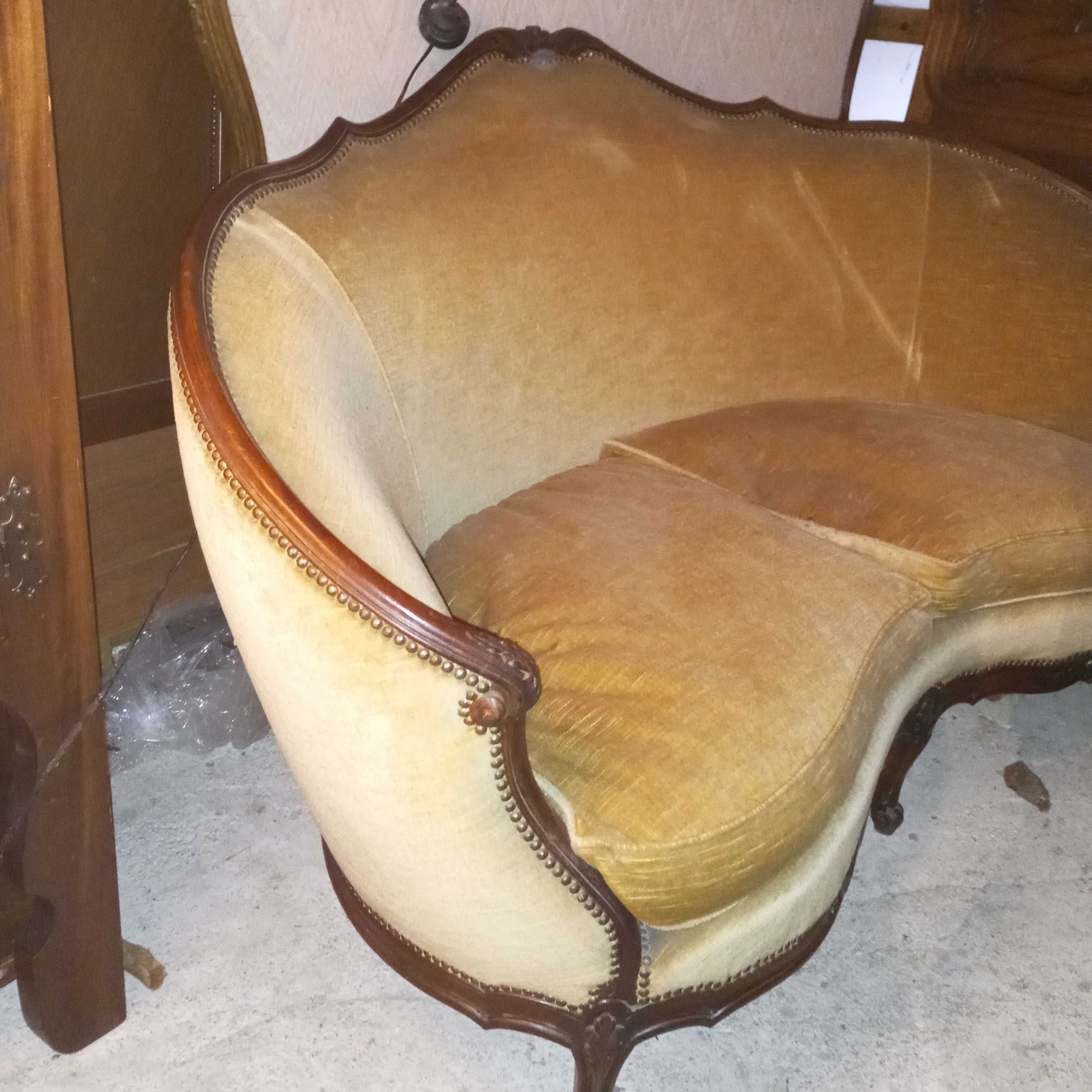 Canapea scoica Renaștere antica vintage retro