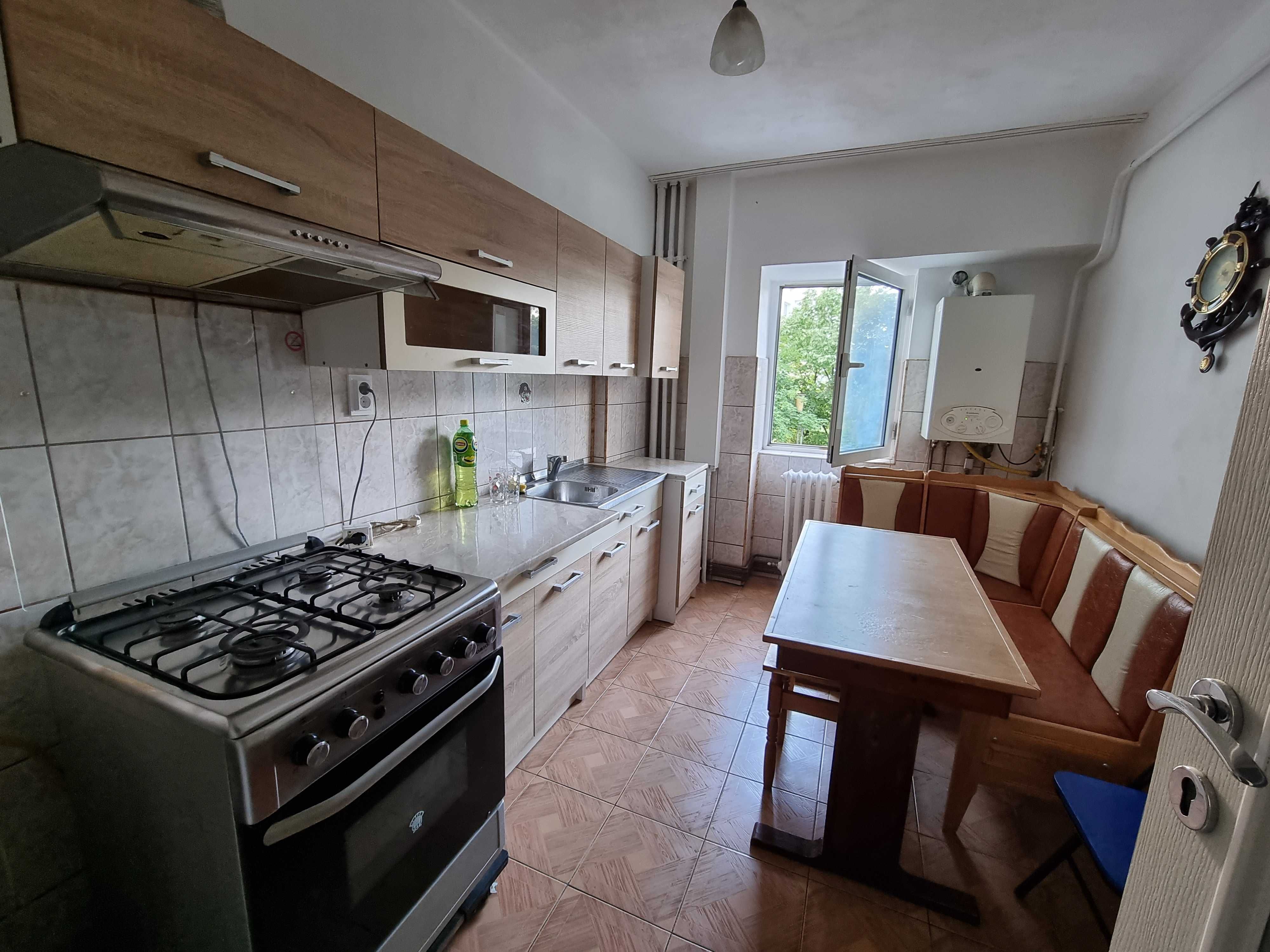 Ap 3 camere DECOMANDAT 74 m2 PODU ROS Jumbo - Granit Persoana Fizica