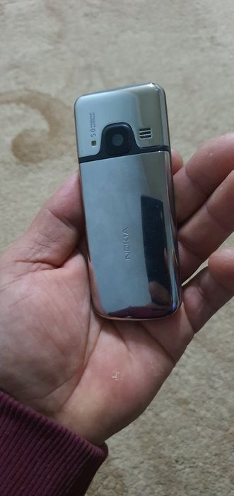 Nokia 67 00 klassik sotiladi