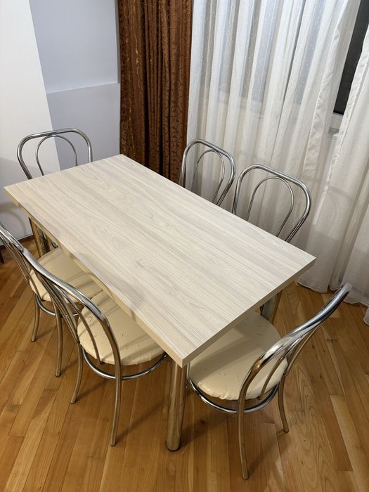 Masa living / bucatarie / curte cu 6 scaune