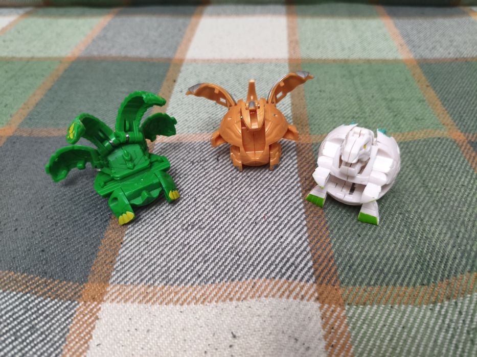 Бакуганы трансформируются 3 шт