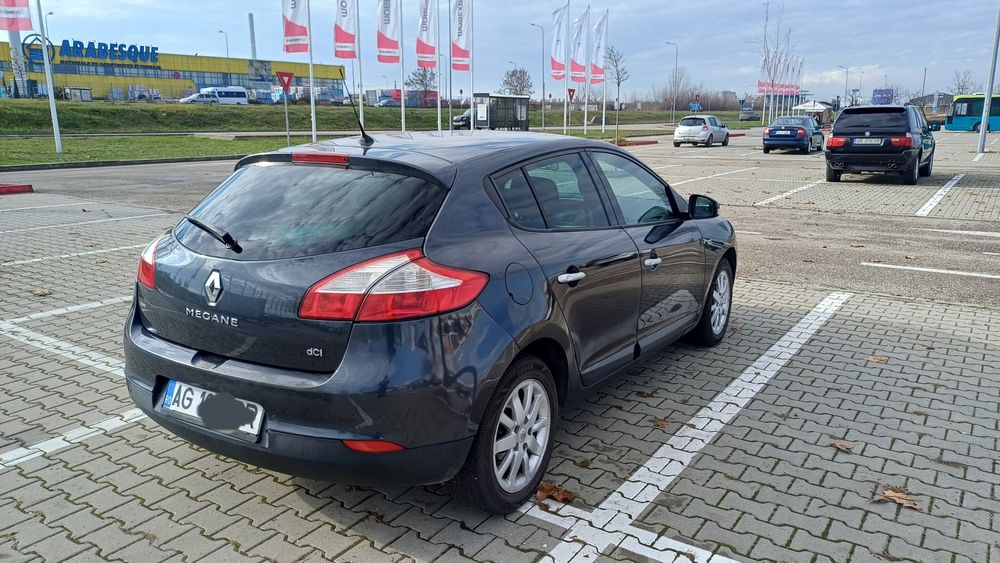 4200 Euro negociabil