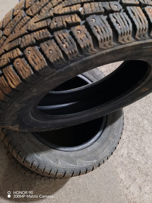 Продам зимние шины Cordiant