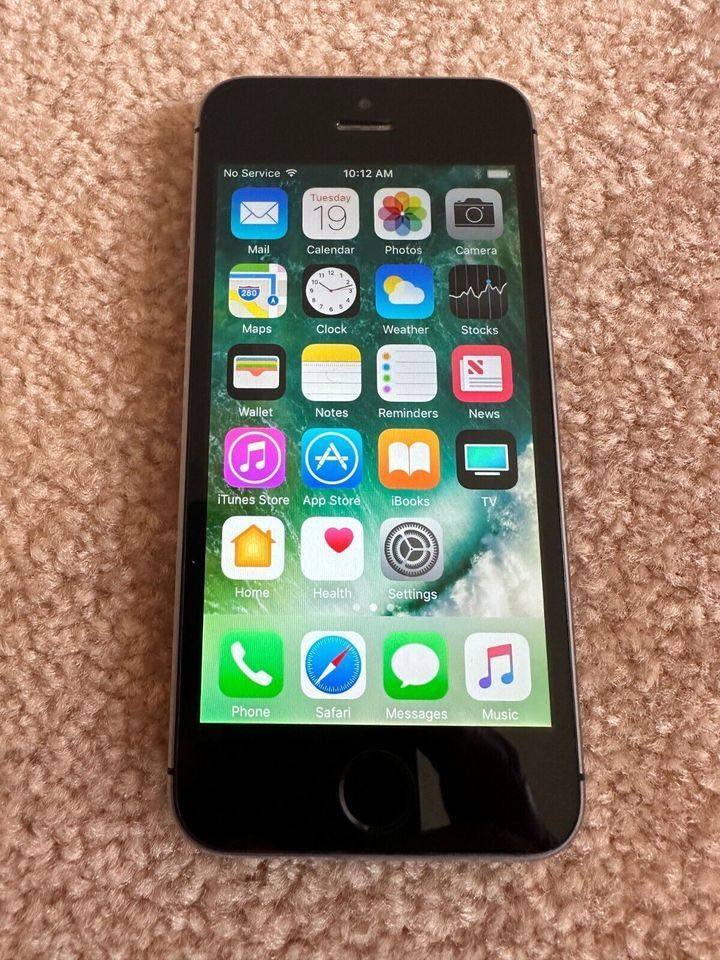 iPhone 5s 16 GB Negru