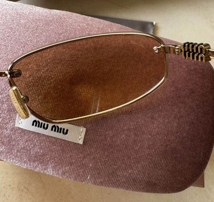 Ochelari de soare MIU MIU
