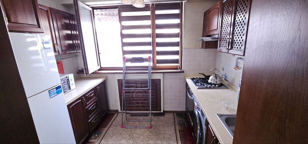 Ойбек метро 4-комн банковский дом