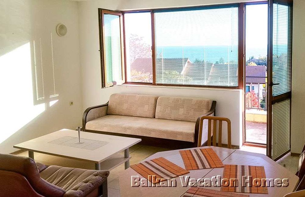 Двустаен апартамент с морска гледка в покрайнините на Балчик