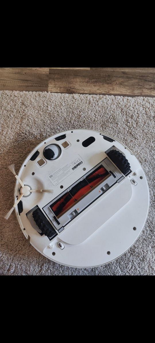 Робот прахосмукачка Xiaomi Mi Robot Vacuum Mop Cleaner, 0.6 л, WI-FI