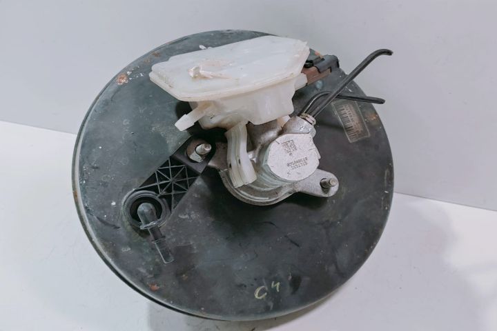 Tulumba cu pompa servofrana 0204051709 Peugeot 407 prima generatie