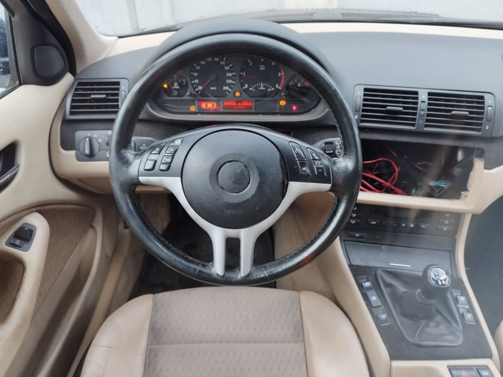 BMW E46 330d 2001г