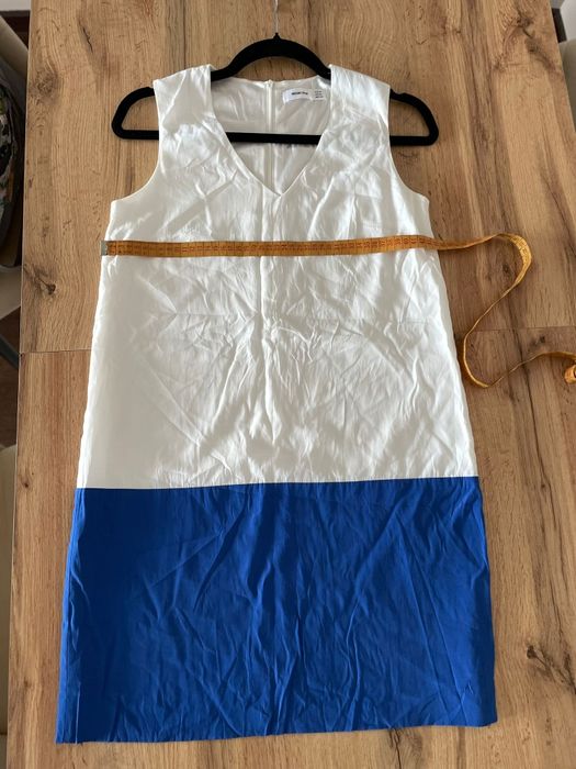 Rochita de cocktail foarte frumoasa M