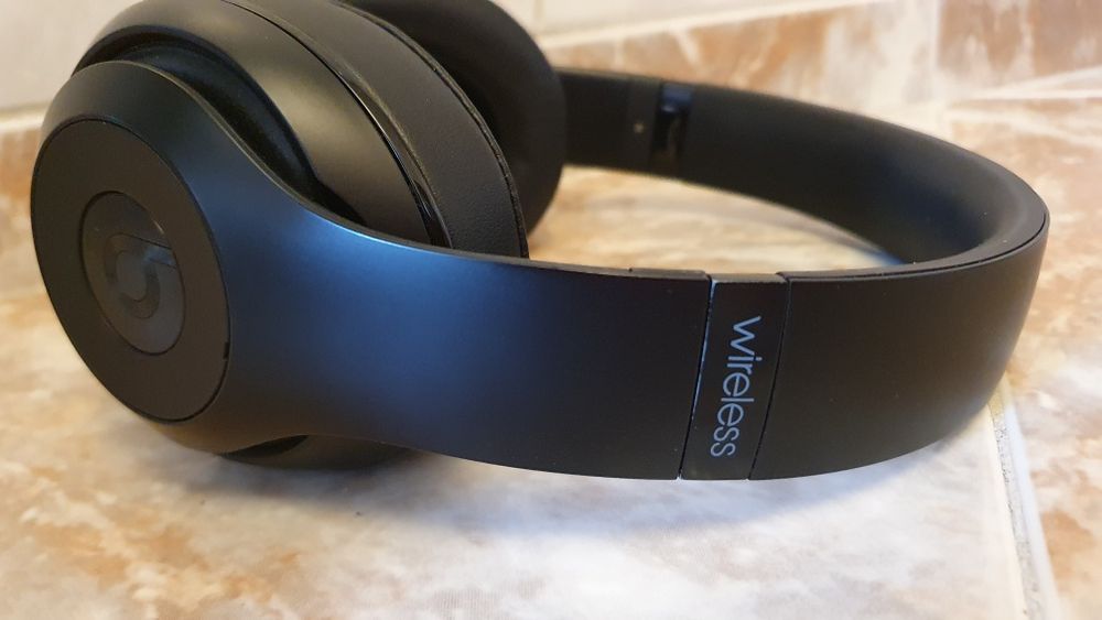 Beats Studio3 Wireless Over‑Ear Headphones - Matte Black