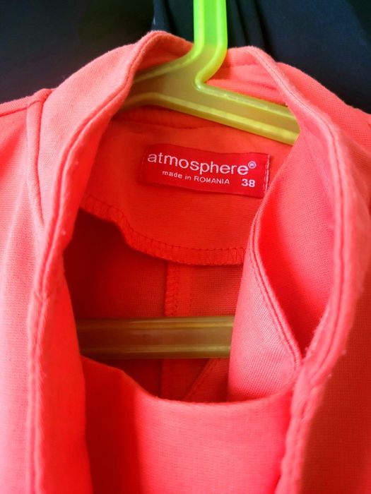 Costum firma atmosphere Sarafan si sacou corai