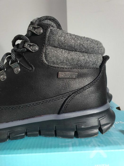 Skechers ниски ботуши с връзки