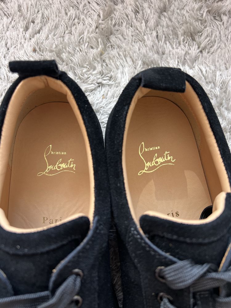 Christian Louboutin обувки