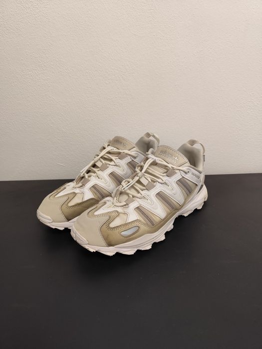 Adidas hyperturf adventure. Mărimea 48 2/3