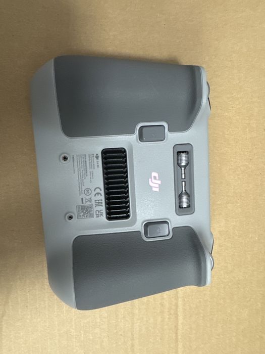 Dji smart controller rc rm330 cu ecran drone mini 3 pro Pret Fix