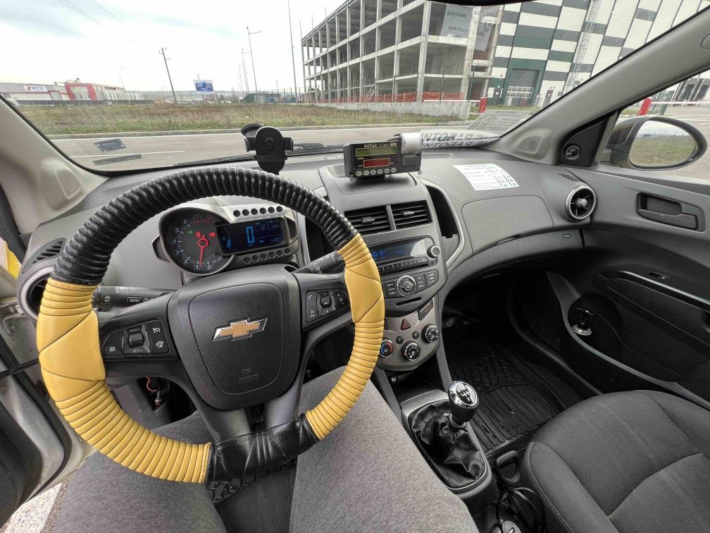 Шевролет авео 1.5 газ такси