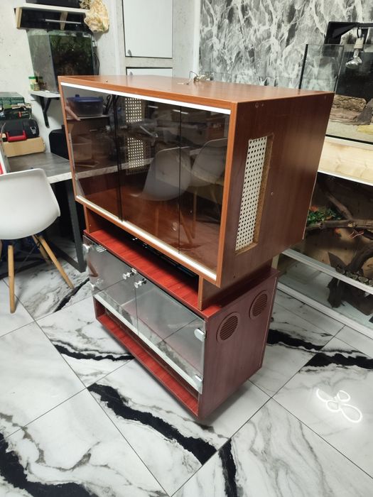 Vând terariu reptile terarii