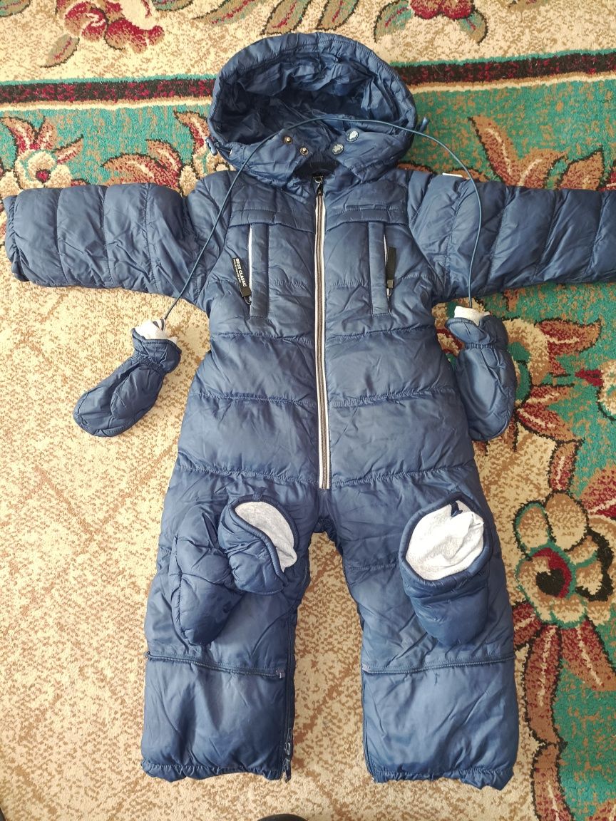 Продам зимний комбинезон