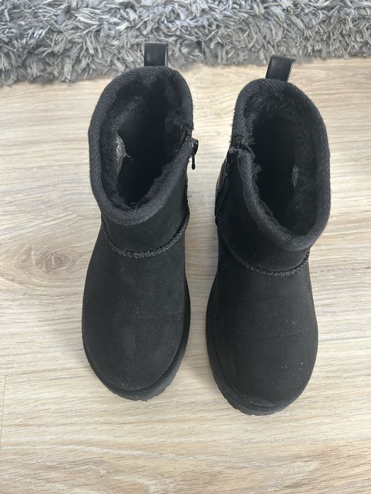 Ghete calduroase Levis