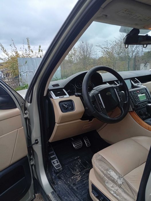 Vând  Range Rover ca piese de schimb an 2007