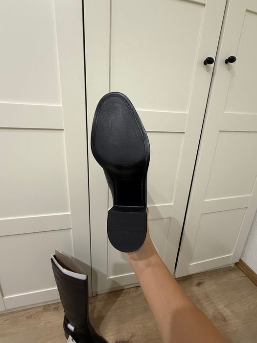 Дамски ботуши с масивен ток Zara 39